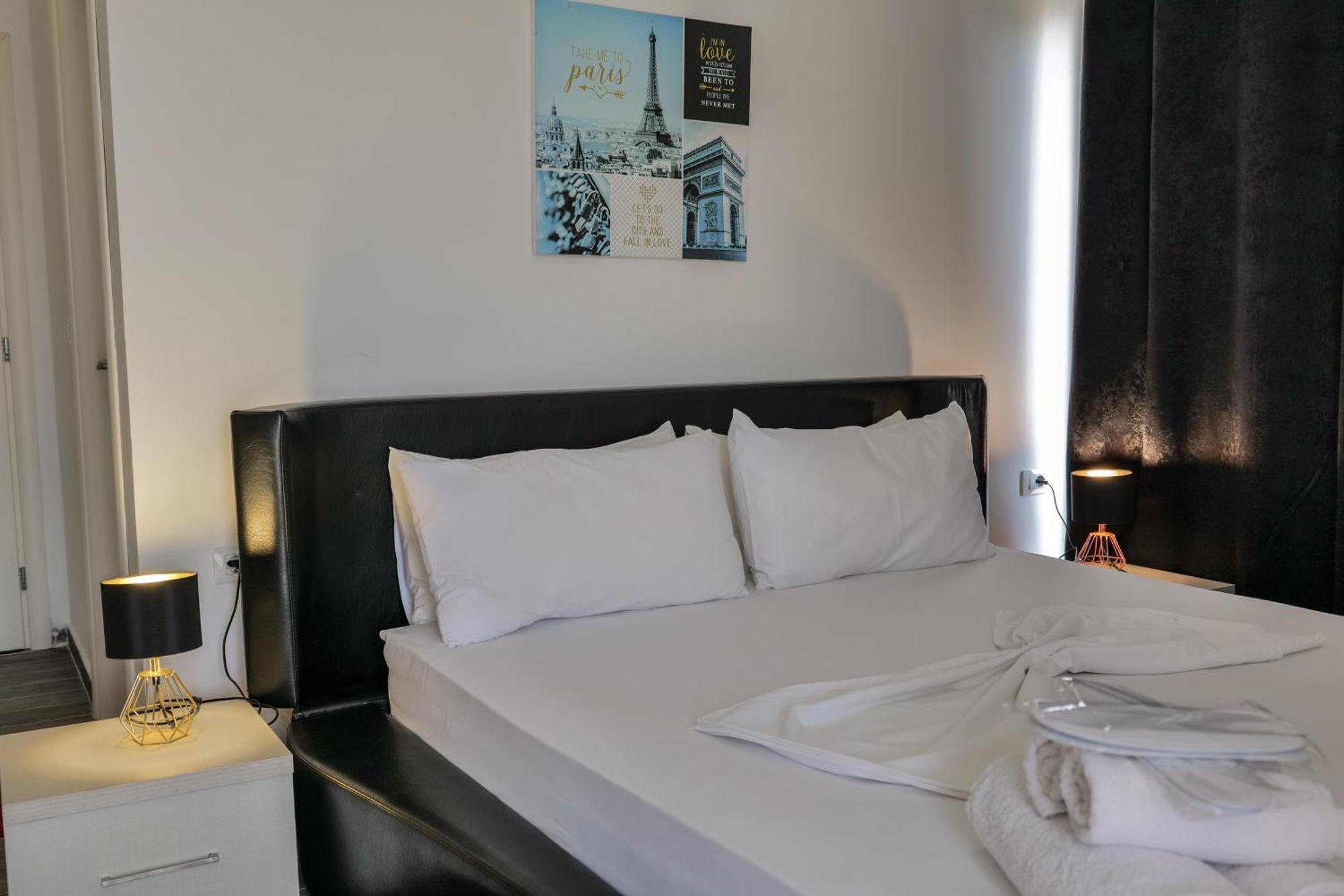 Sunrays 3* Saranda