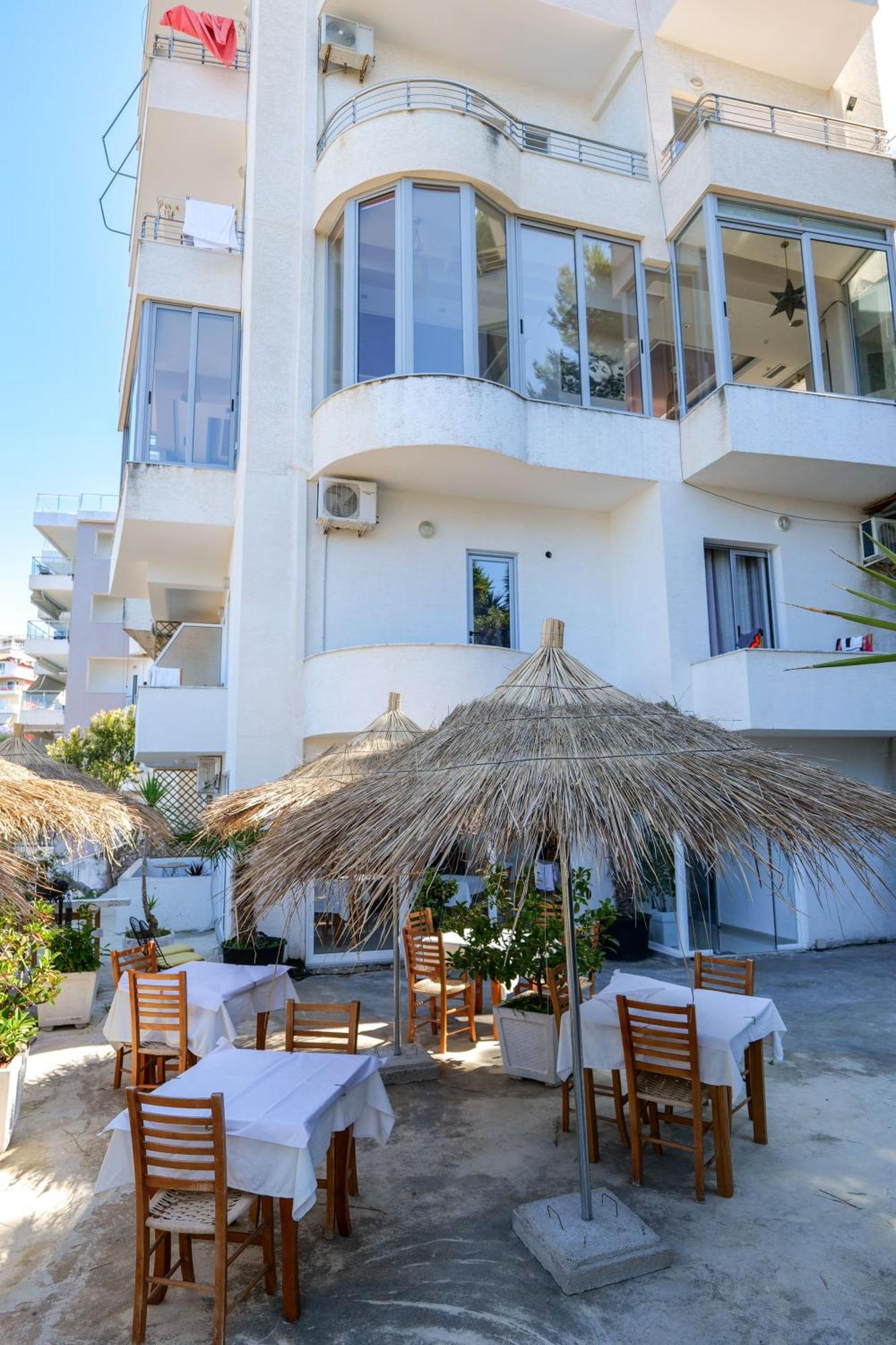 Hotel Sunrays Saranda